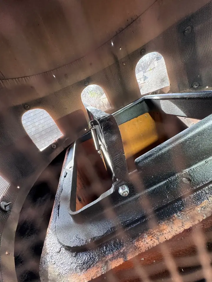 New top-sealing damper installed at the top of the chimney